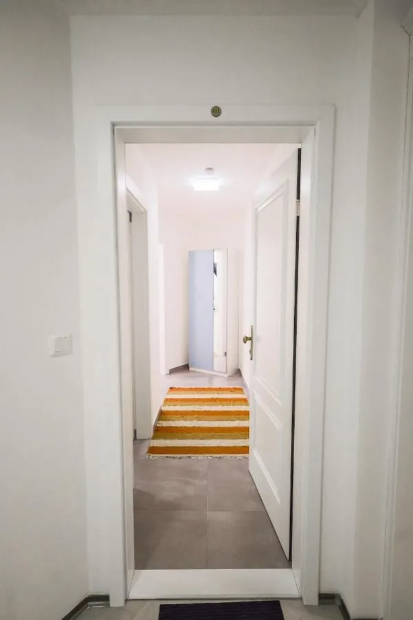 Smile Studio Apartment Prague 0*,